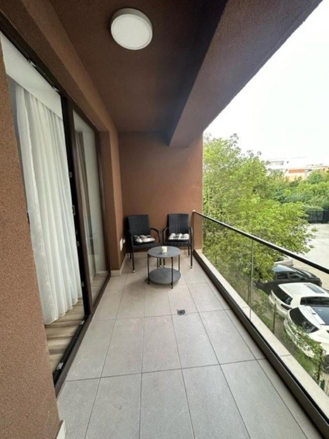 Escape Lounge Apartment Craiova Exterior photo